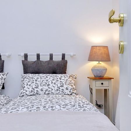 Monti Charming Apartment - Rome Short Let Service Εξωτερικό φωτογραφία