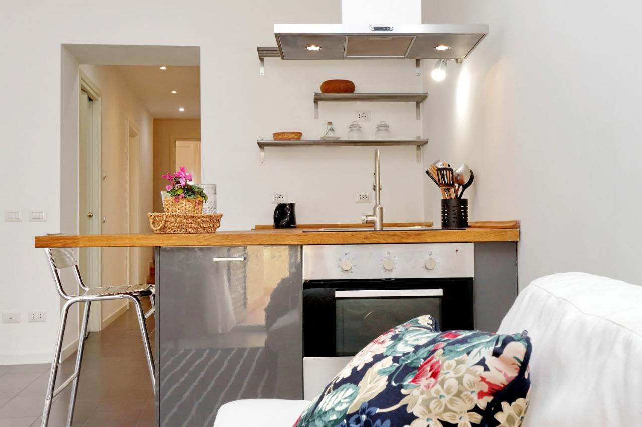 Monti Charming Apartment - Rome Short Let Service Εξωτερικό φωτογραφία